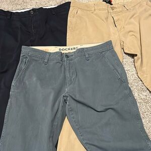 3 dockers jeans khaki black and gray colors. All are in great condition.